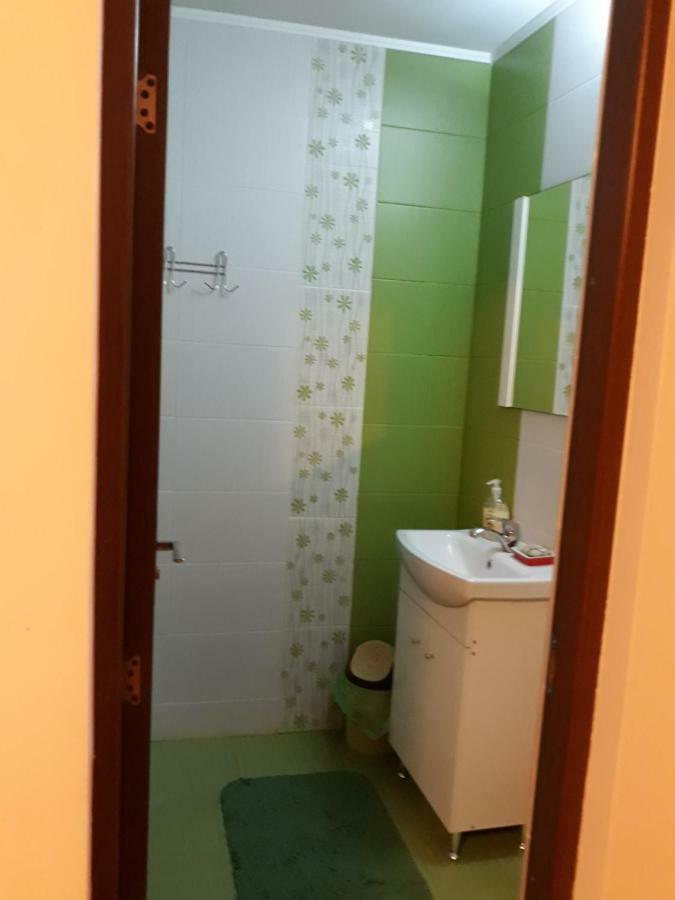 Pensiunea Covaciu Vadu Izei Buitenkant foto